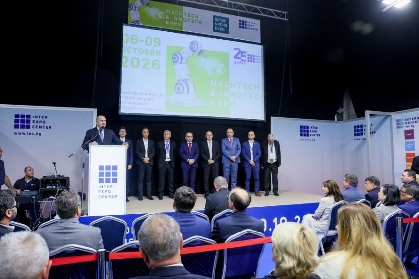Премиерът Румен Радев на MachTech & Inter Drone Expo: „В секторите без хора все повече ще виждаме безпилотни системи“