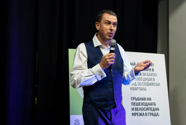Снимка: Сандро Арабян Sandro_Arabyan_Green_Ring_Zdravko_Zdravkov-624419