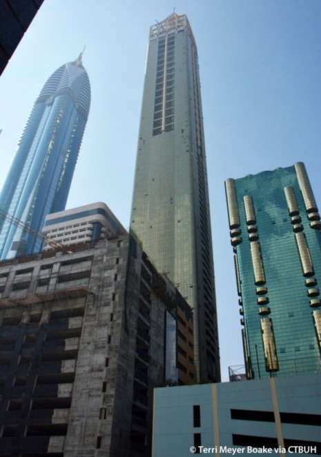 Източник: www.skyscrapercenter.com ahmed-abdul-rahim-al-attar-tower_terri-meyer-boake1_03_03